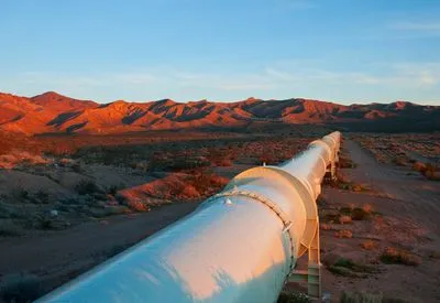 Gas